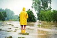 災害が日本列島を襲ったら外国人は逃げられるのか? 避難を阻む「言語のカベ」