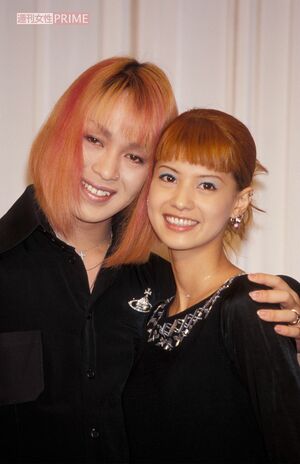 吉川ひなのとIZAMが結婚を報告（1999年）