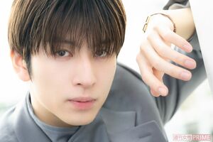 長谷川慎 撮影/矢島泰輔 ヘアメイク/oya(KIND) スタイリスト/吉田ケイスケ