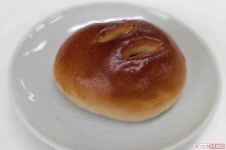 『銀座木村家』の小倉あんぱん（税込み220円）