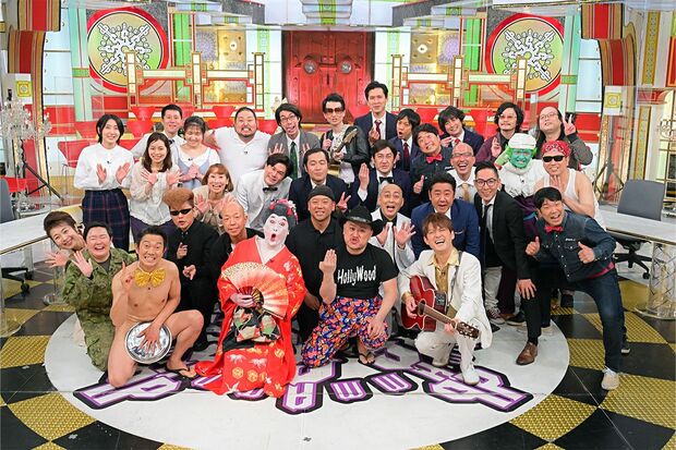 SMA特集では、M-1王者の錦鯉ほか32名が出演（公式ツイッターより）