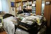 父のベッドまわりにうずたかく積まれていた、父いわく「重要書類」