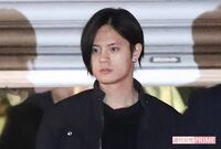 JUMP岡本圭人、上智大2留退学で関東近郊のキャバクラ店にて「ヤケ酒」