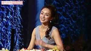 大きな誕生日ケーキには酒井のイラストが入っていた