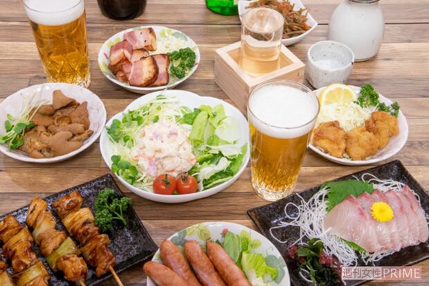 【山口先生の夕食】ふだんは共働きのため外食やお弁当がほとんど。居酒屋でいろいろ頼むのが好み。昼が肉なら夜は魚というように、タンパク質の種類を変えている。お酒はグラス1杯までならOKに。