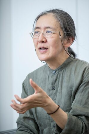 映画エッセイストの千絵さんは、父に似てものを書くことが好きだという