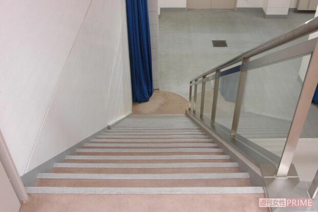 13階段（執行室の写真／2010年法務省提供）