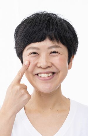 （3）筋肉が硬くなっているのを確認、5秒キープ