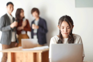 学生時代の友達は散り散りに…