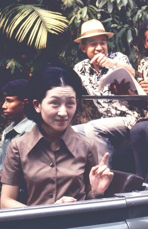 マレーシアでは、トラが出没するというジャングルを“探検”されたこともあった美智子さま（'70年2月）