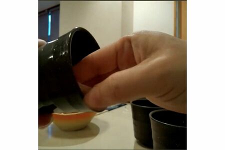 さらにゴシゴシと中まで拭くと…