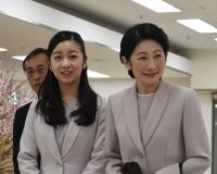  『関東東海の花の展覧会』では、紀子さまと笑顔で視察を（1月30日）