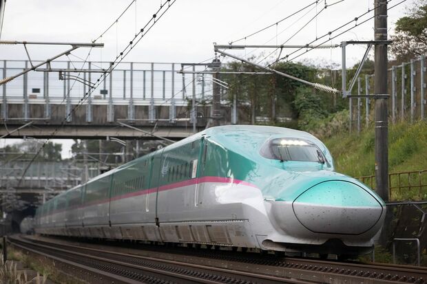 東北新幹線（はやぶさ）　撮影／編集部