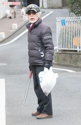 自宅近くの“トトロの森”で、毎朝1時間以上かけてゴミ拾いをしている宮崎駿