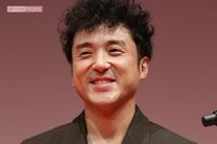 松本潤主演のNHK大河ドラマ『どうする家康』で羽柴秀吉役を怪演のムロツヨシ、撮影現場でもマネージャーた…