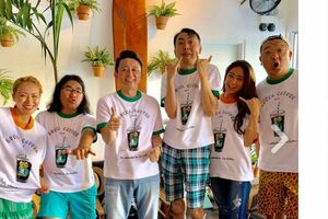 TKO木下隆行ディレクションブランドのTシャツを着ている芸能人たち（インスタグラムより）