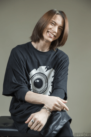 （箱根学園・自転車競技部3年生、東堂尽八役）北村諒（きたむら・りょう）●1991年1月25日生まれ・東京都出身。2014年の舞台『弱虫ペダル』インターハイ篇 The Second Orderより東堂役として出演。