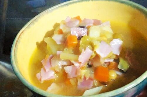 具だくさんの野菜スープ