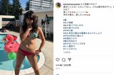 数年前の水着姿を披露する丸山桂里奈（本人のインスタグラムより）
