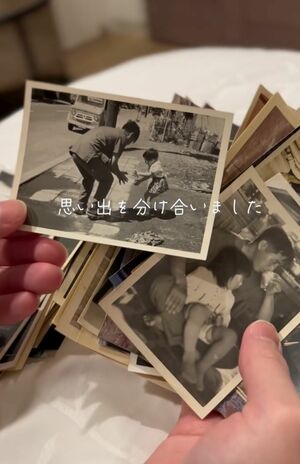 離婚、そして北海道の実家じまいをして、現在は東京の1LDKで暮らしているハナ子さん「昨年亡くなった父、享年90。投稿にもあたたかいコメントが数多く寄せられていた」(本人インスタグラムより)