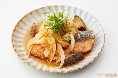 鮭の揚げ焼き南蛮だれ 撮影/廣瀬靖士