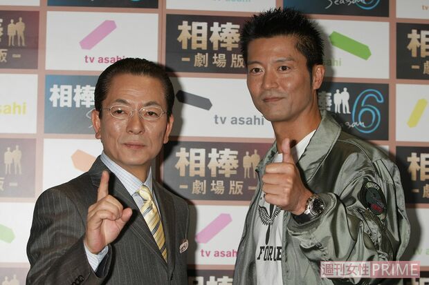 初代　亀山薫（演：寺脇康文）単発の2時間ドラマ3作、シーズン1第1話からシーズン7第9話まで