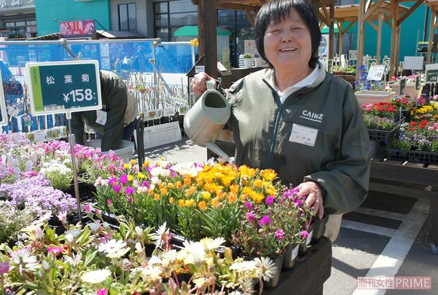 園芸が趣味。自宅でも農作物や花を育て、その知識を接客にいかしている