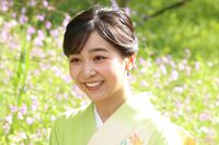 佳子さま、悠仁さまのために「あえて結婚はしない」 “居残り法案”で生涯皇族の覚悟!未来の天皇を思う複…