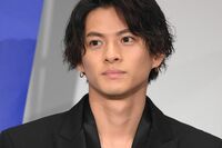 平野紫耀がインスタで着用しただけで…20万円超え『ルイ・ヴィトン』商品が続々売り切れ ファン爆買い“平…