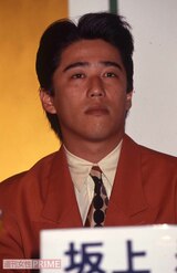 1992年6月、映画『課長　島耕作』の制作発表に出席した坂上忍