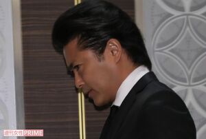 謝罪会見に臨む山口達也('18年4月26日)