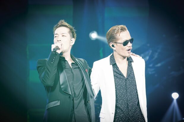 誰もが予想しなかった清木場俊介のサプライズ登場『EXILE ATSUSHI LIVE TOUR 2016 “IT'S SHOW TIME!!”』より