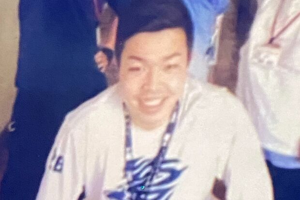 教師のあいだではムードメーカーだった小澤正彦容疑者（学校関係者提供）