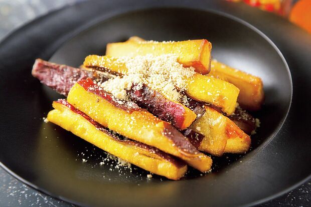 フライドポテト コンソメガーリック700円