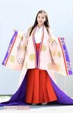 板野友美