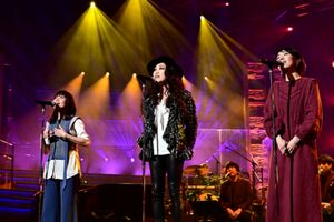 2021年の『クリ約』に出演した矢井田瞳、JUJU、熊木杏里。豪華ゲストのコラボも見どころ