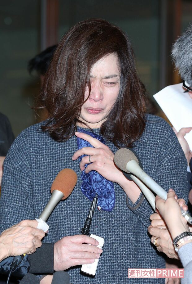 不倫報道後の藤吉久美子の会見(2017年12月)