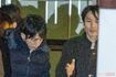 嵐・二宮和也と手振りで何かを伝えているV6・長野博
