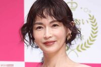 長谷川京子46歳の美しすぎる“ほうれい線ゼロ”衝撃すっぴん姿が波紋「全くシワがないのが逆に怖い」