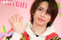 「両腕にがっつり」元キンプリ・岩橋玄樹のタトゥー姿にファン衝撃!BTSジョングクに「タトゥー増やさない…