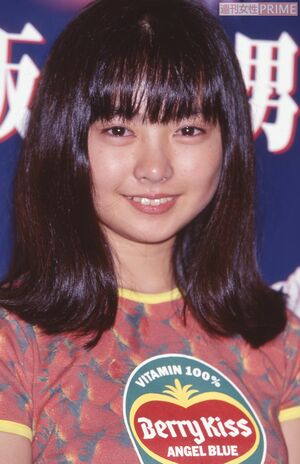 多くのドラマや映画に出演しチャイドルとして注目を集めていた野村。当時、同世代の女の子のファッションリーダーだった