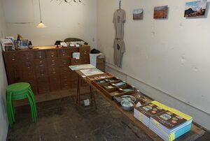 『森岡書店』の店内