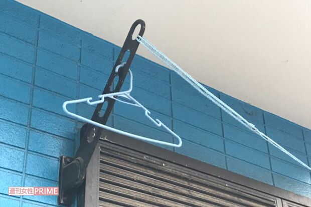 容疑宅アパートの部屋からは楽しそうな笑い声が聞こえてきたという