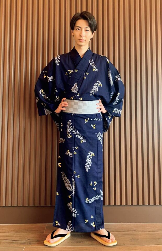 高杉真宙、SNSで浴衣姿をアップするたびに、“色気が爆発してる”と高評価（写真／公式SNSより）