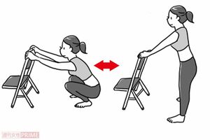 しゃがんで立つだけ30秒筋トレ　イラスト／赤松かおり