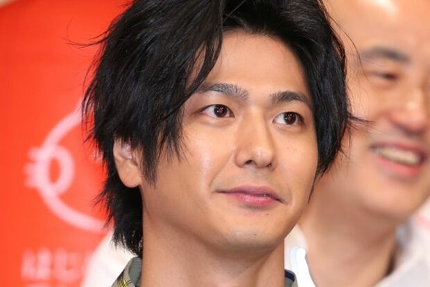 『はじめまして、愛しています。』に出演中の速水もこみち