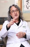 西脇医師「スムージーなど何年も飲んでいません」撮影/吉岡竜紀