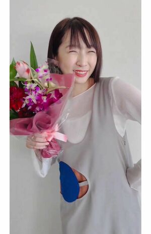 44歳の誕生日を報告した酒井若菜（本人Xより）