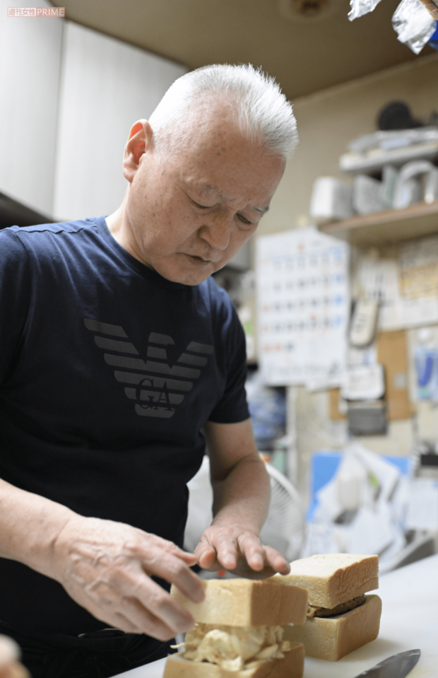 日本一のタマゴサンドを作る店主・原口誠さん(撮影/渡邉智裕)