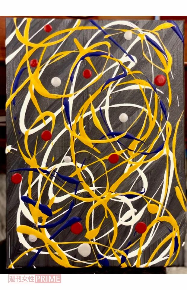 両親の命日に製作した作品。5分ほどで感情のままに描いたという